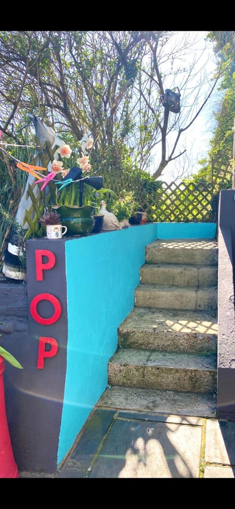 Pop Art Pad Heart Of Old Town With Parking! Apartment เฮสติงส์ ภายนอก รูปภาพ